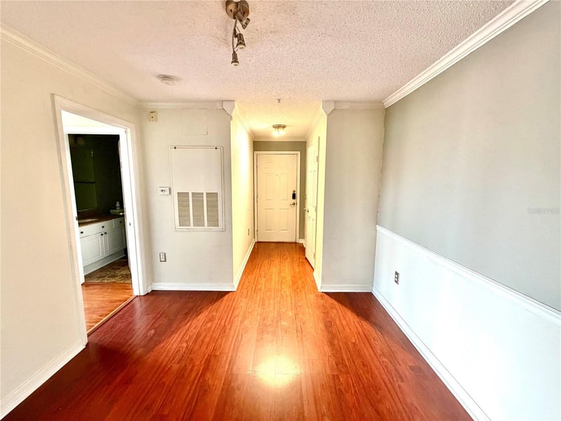 18001 Richmond Place Dr #533, Tampa, FL 33647