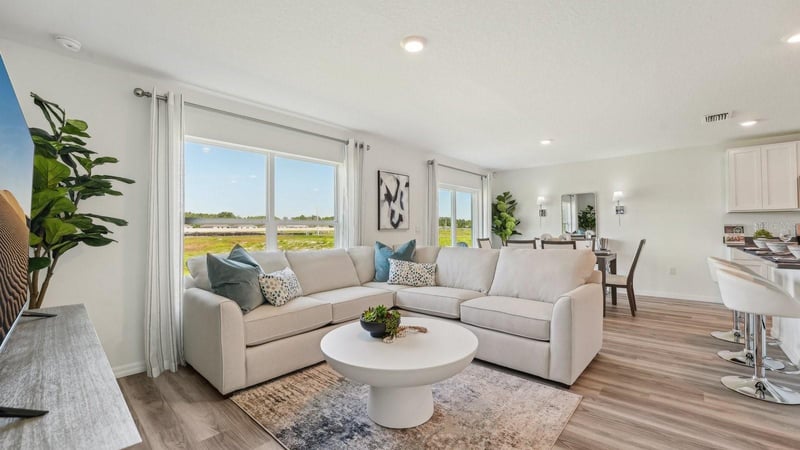 1118 Wild Clover Way, Plant City, FL 33566