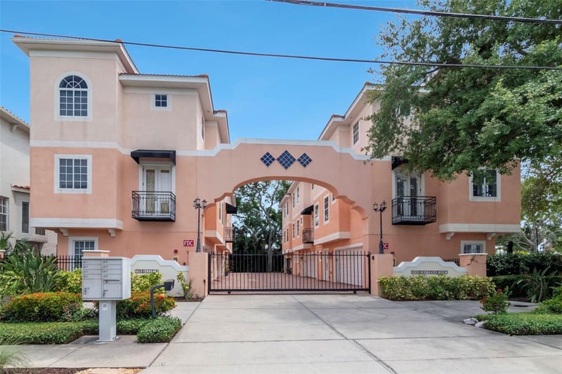 3025 Grovewood Ct #3, Tampa, FL 33629