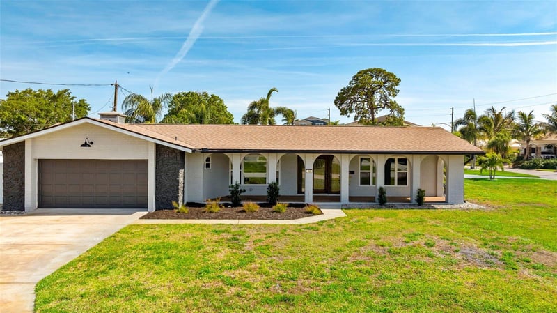140 88 Th Ave, St Petersburg, FL 33702