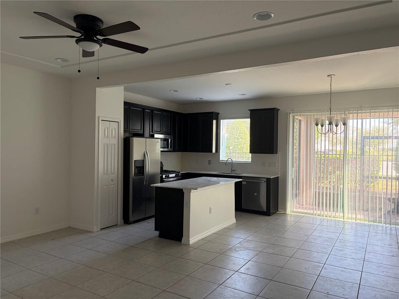 6344 Camino Dr, Apollo Beach, FL 33572