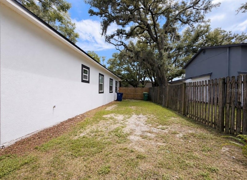 4220 Eva St, Tampa, FL 33617