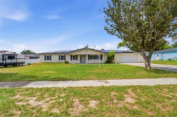 1606 Lark Ln, Brandon, FL 33510