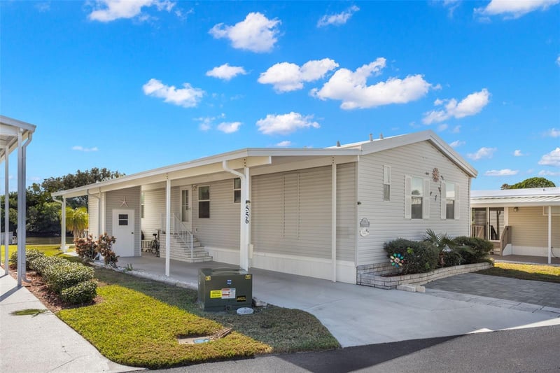 556 Mount Oak Ave #738, St Petersburg, FL 33702