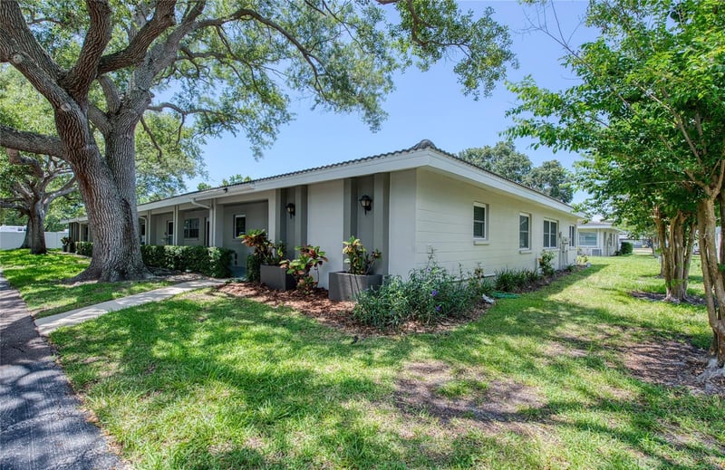 11200 102nd Ave #18, Seminole, FL 33778