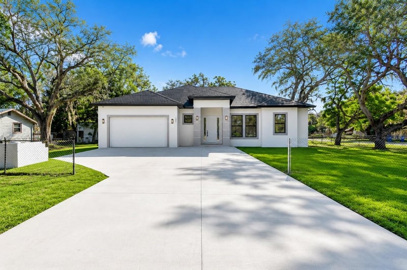 15101 19th St, Lutz, FL 33549