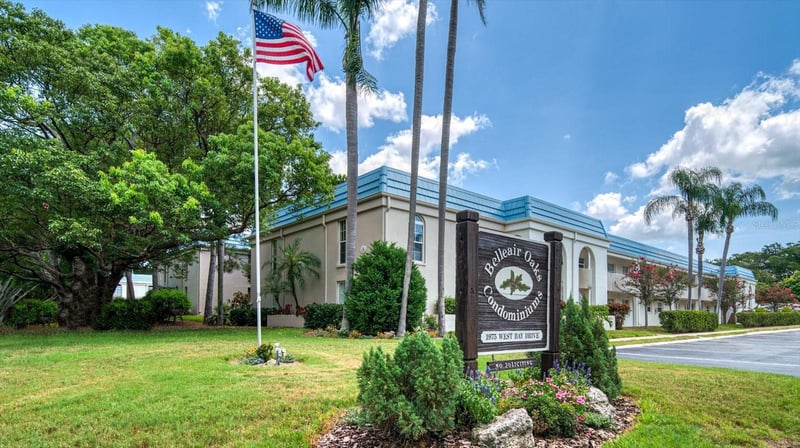 1975 Bay Dr #115, Largo, FL 33770