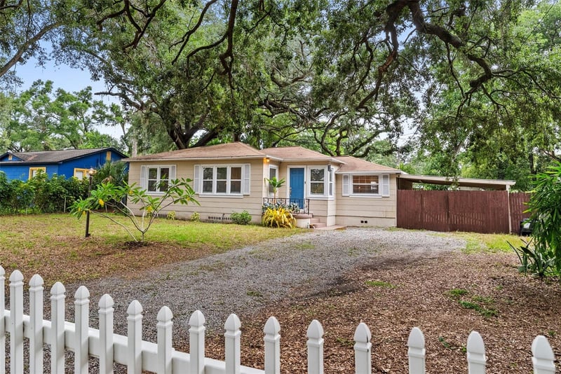 2016 Powhatan Ave, Tampa, FL 33610