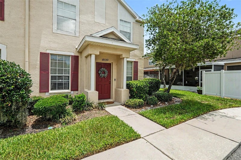 30153 Barnaby Ln, Wesley Chapel, FL 33543