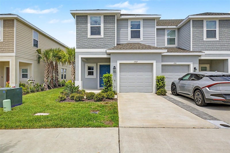 2307 Paravane Way, Wesley Chapel, FL 33543