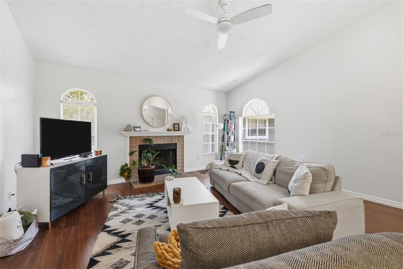 11844 Skylake Pl, Tampa, FL 33617