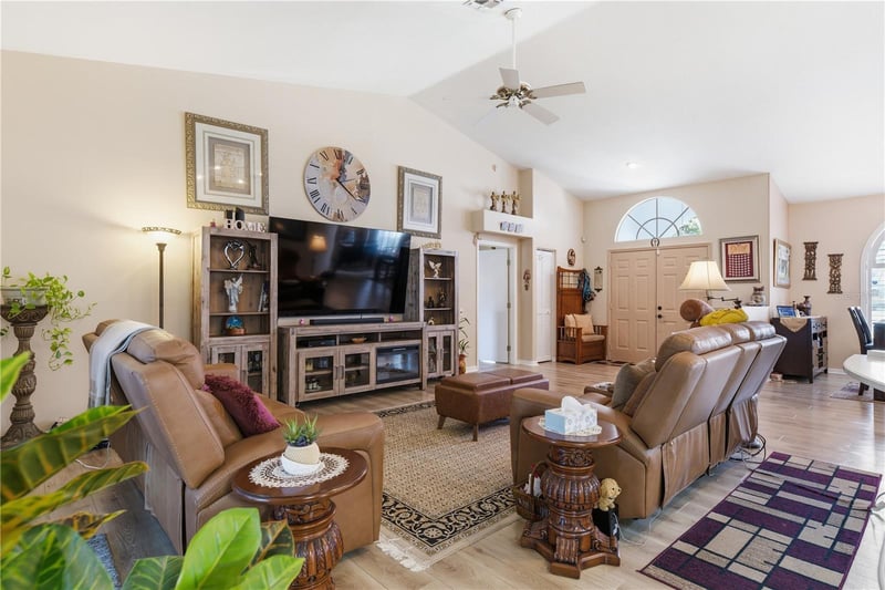 14247 Teasdale Ave, Hudson, FL 34667