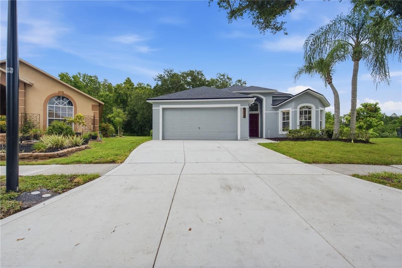 6003 Chellas Ct, Lutz, FL 33558