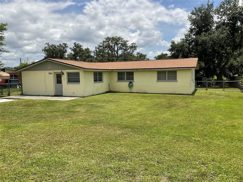 37820 Crystal Way, Dade City, FL 33523