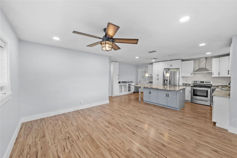 3712 Clearfield Ave, Tampa, FL 33603