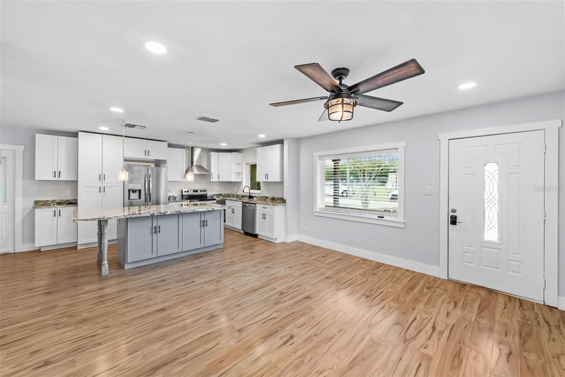 3712 Clearfield Ave, Tampa, FL 33603