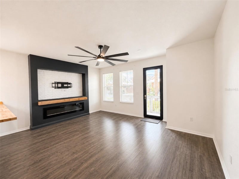 2002 5th Ave #112, Tampa, FL 33605