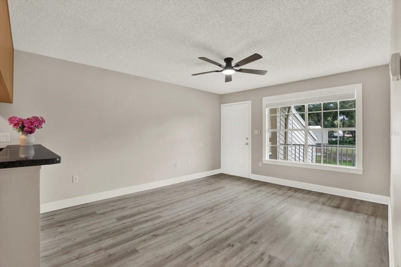 308 Lake Parsons GREEN #203, Brandon, FL 33511