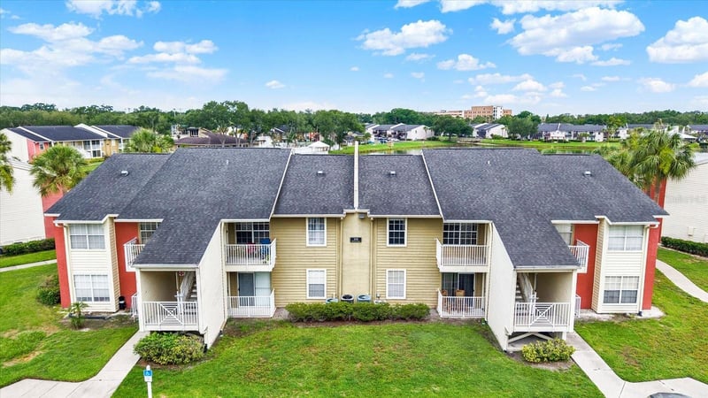 308 Lake Parsons GREEN #203, Brandon, FL 33511