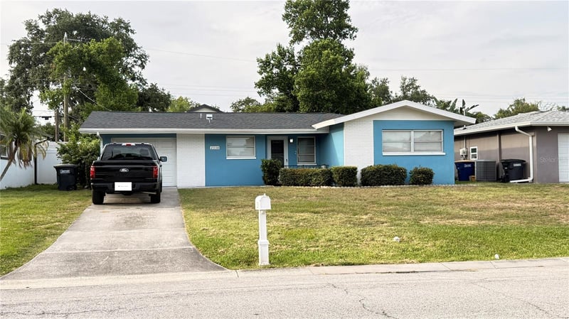 2338 Nash St, Clearwater, FL 33765