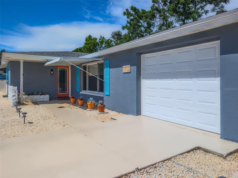 3702 Kingsbury , Holiday, FL 34691