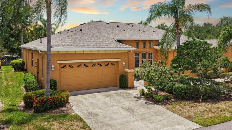 2128 Sifield Greens Way #13, Sun City Center, FL 33573