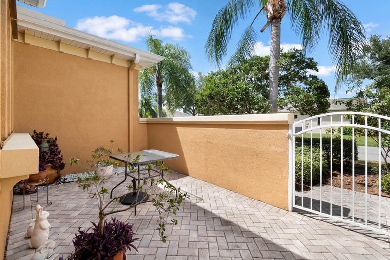 2128 Sifield Greens Way #13, Sun City Center, FL 33573