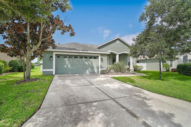 10647 Old Grove Cir, Bradenton, FL 34212