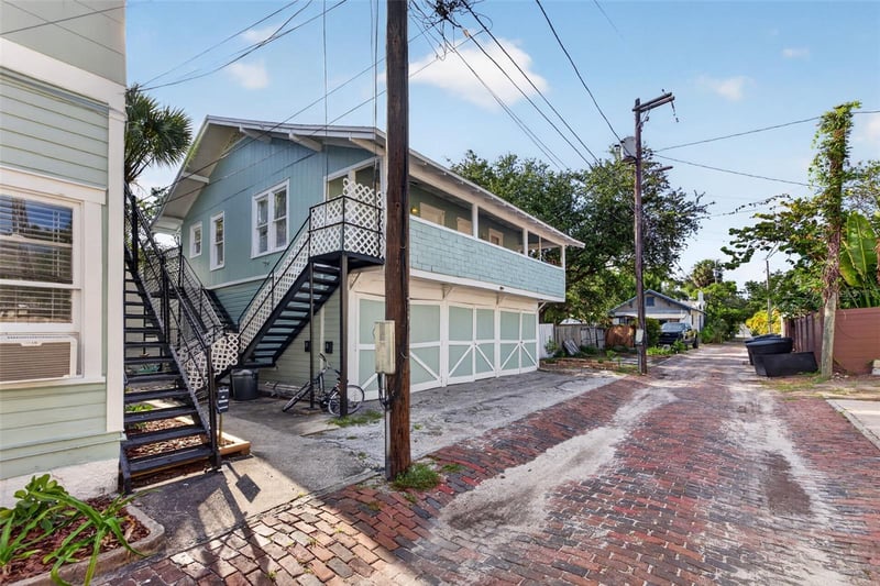 633 7th Ave, St Petersburg, FL 33701