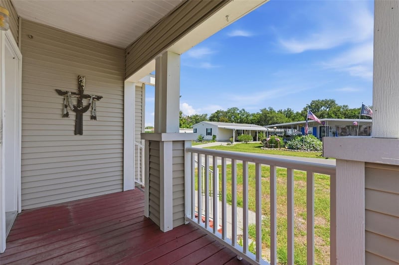 39206 Flora Ave, Zephyrhills, FL 33542