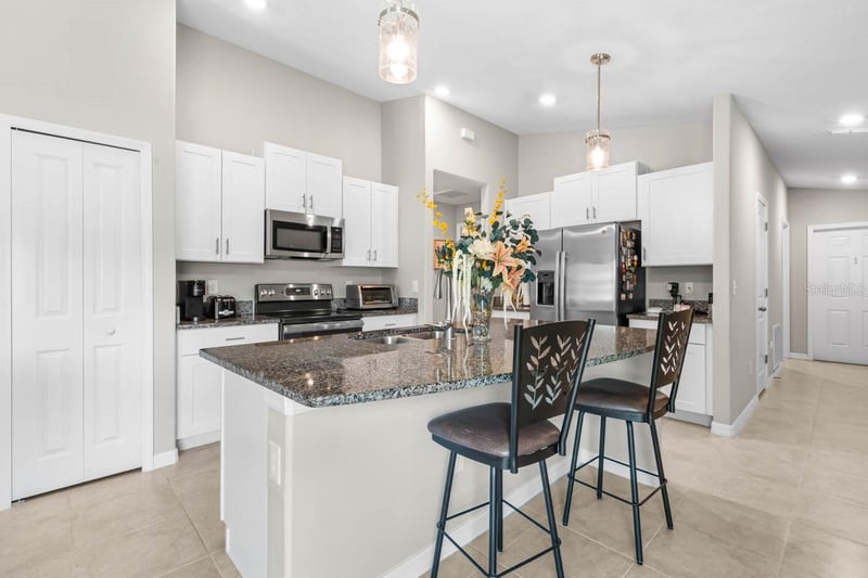 15477 Miller Creek Dr, Sun City Center, FL 33573
