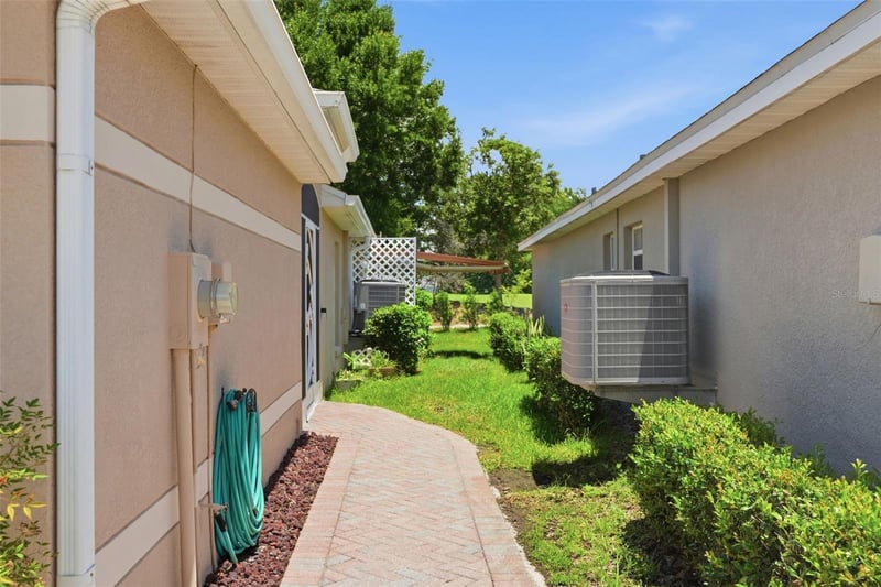10340 Buncombe Way, San Antonio, FL 33576