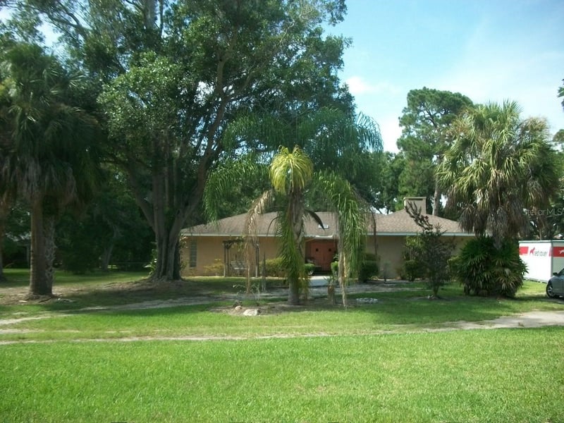 12563 74th Ave, Seminole, FL 33776