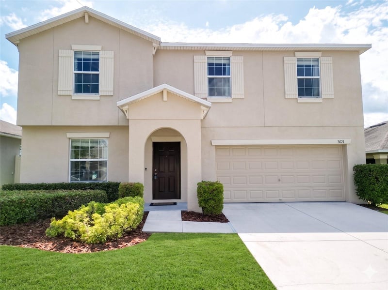 3621 Kearsney Abbey Cir, Dover, FL 33527