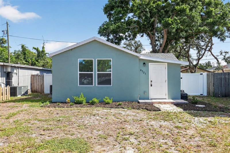 4521 41st Ave, St Petersburg, FL 33714