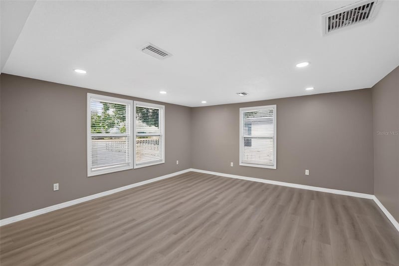 4521 41st Ave, St Petersburg, FL 33714