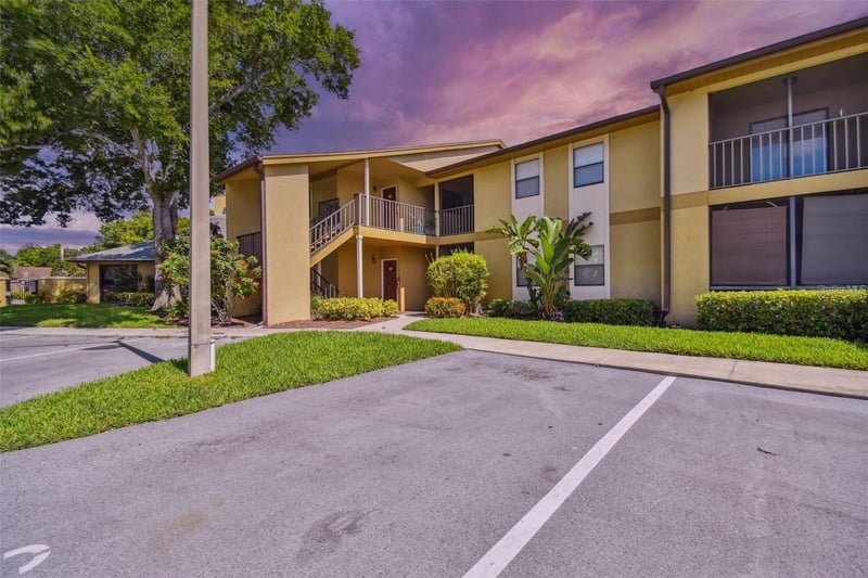 , Largo, FL 33773