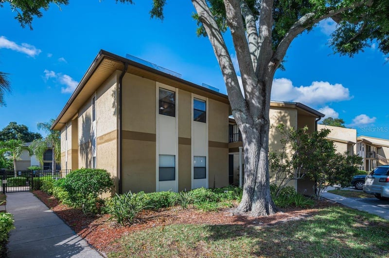 , Largo, FL 33773