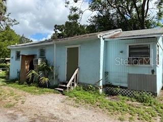 8310 Hillsborough Ln, Tampa, FL 33604
