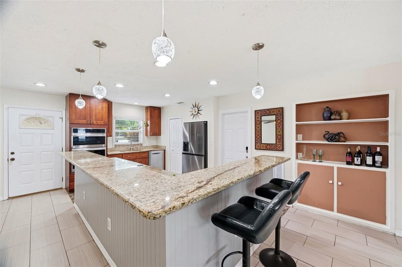 6765 3rd Ave, St Petersburg, FL 33710
