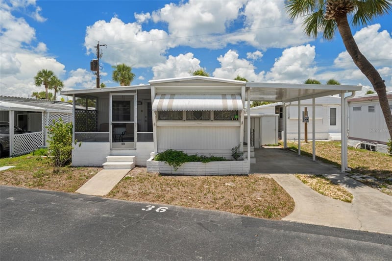 4851 Gandy Blvd #B9L36, Tampa, FL 33611