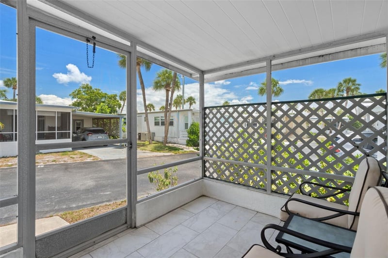 4851 Gandy Blvd #B9L36, Tampa, FL 33611