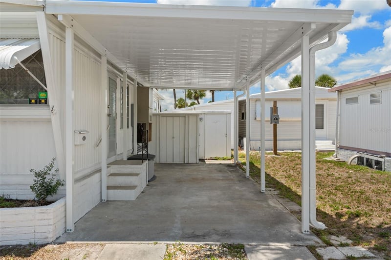 4851 Gandy Blvd #B9L36, Tampa, FL 33611
