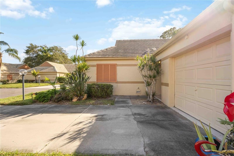 3411 57th Avenue Dr #6, Bradenton, FL 34210