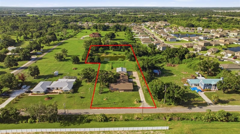 4305 89th St, Palmetto, FL 34221