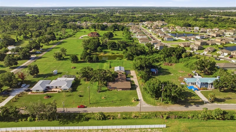 4305 89th St, Palmetto, FL 34221