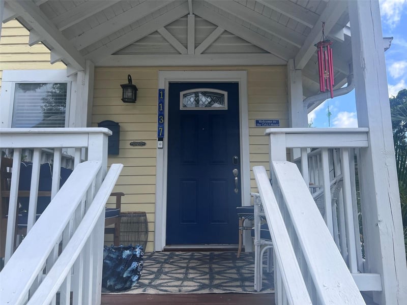 1137 Highland St, St Petersburg, FL 33701
