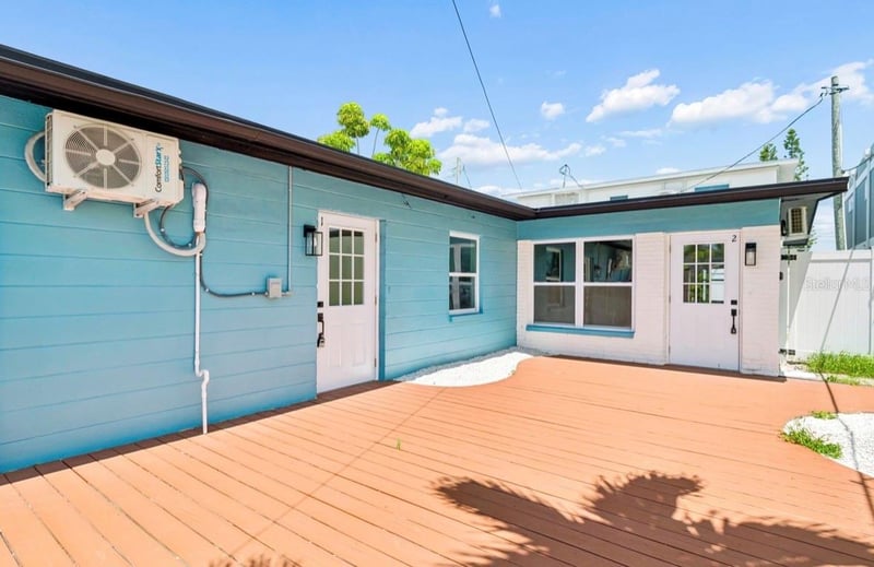 14906 Bayshore Dr, Madeira Beach, FL 33708