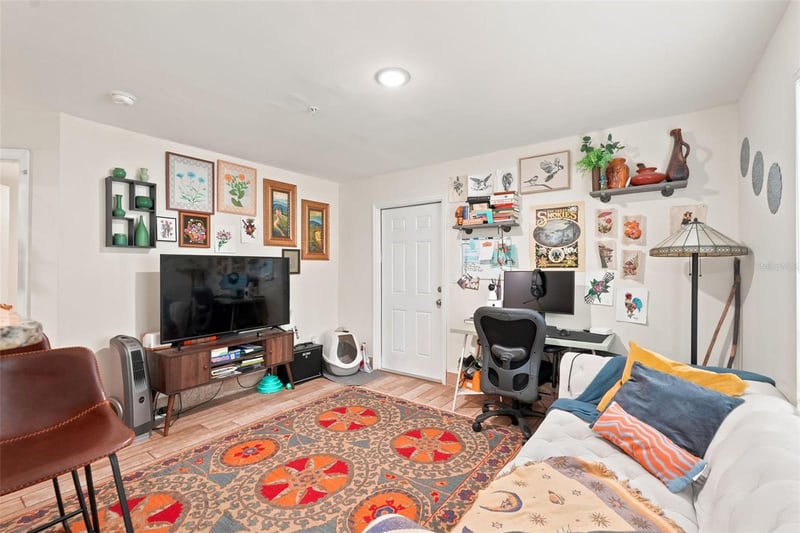8642 Mallard Reserve Dr #101, Tampa, FL 33614