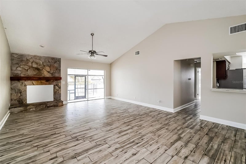 1019 Ridgefield Dr, Valrico, FL 33594